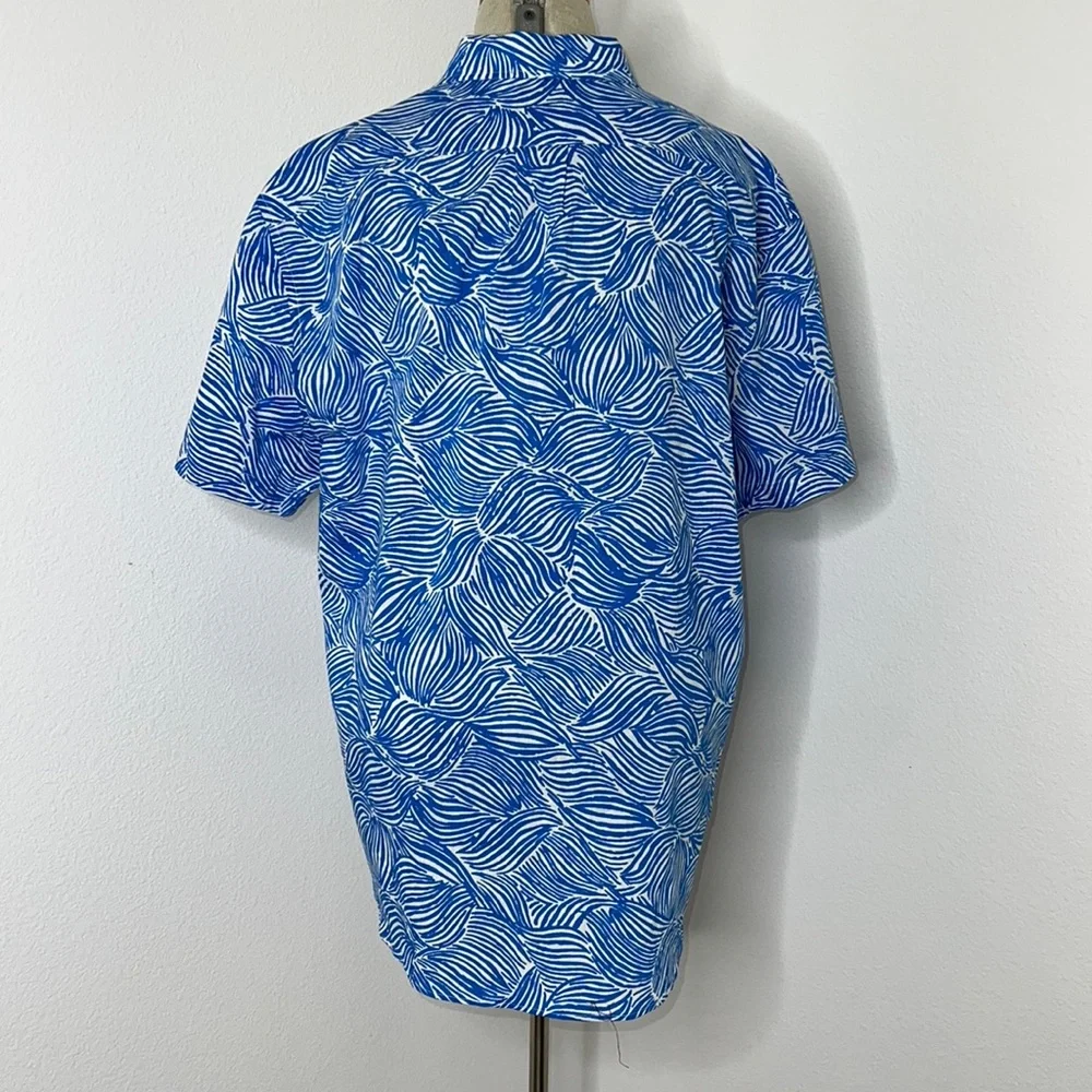 🔹 J. Crew Cotton Button Up Shirt